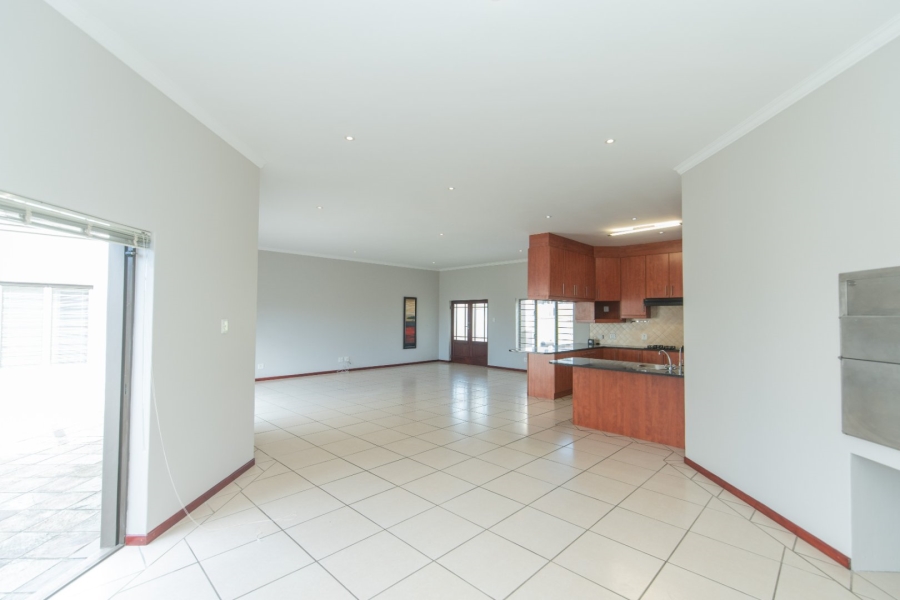 To Let 3 Bedroom Property for Rent in Lovemore Heights Estate Eastern Cape